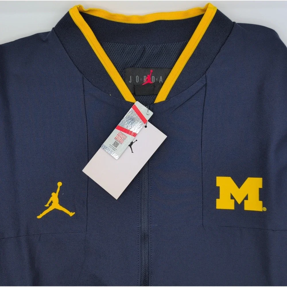 Michigan Wolverines Jordan 2021 Coach Half-Zip Jacket Mens M Blue DD6437-419